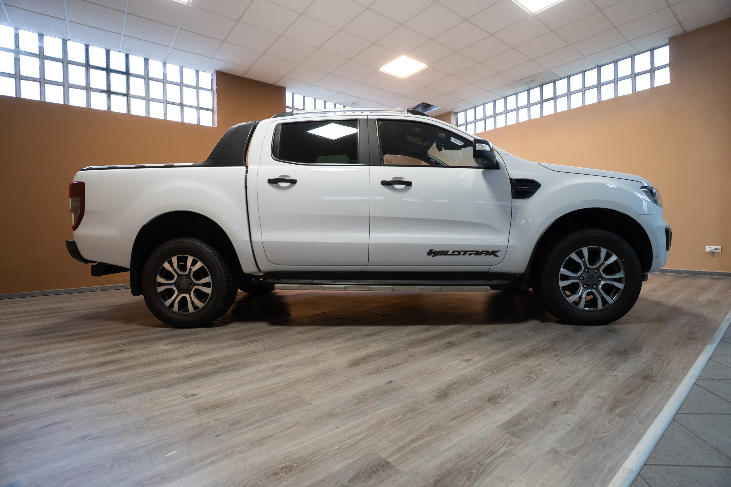 
								FORD Ranger Wildtrak lleno									