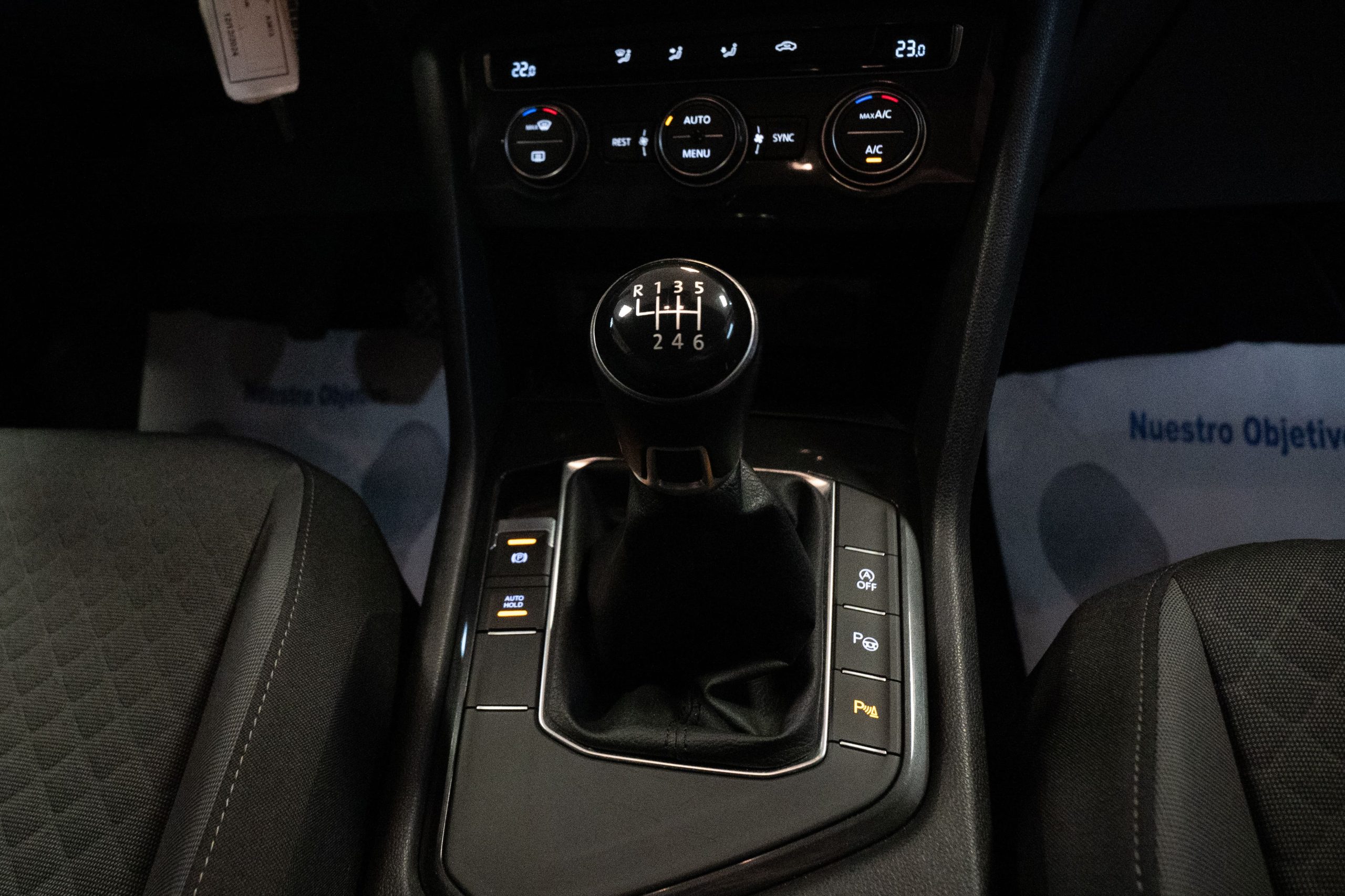 
								VOLKSWAGEN TIGUAN lleno									