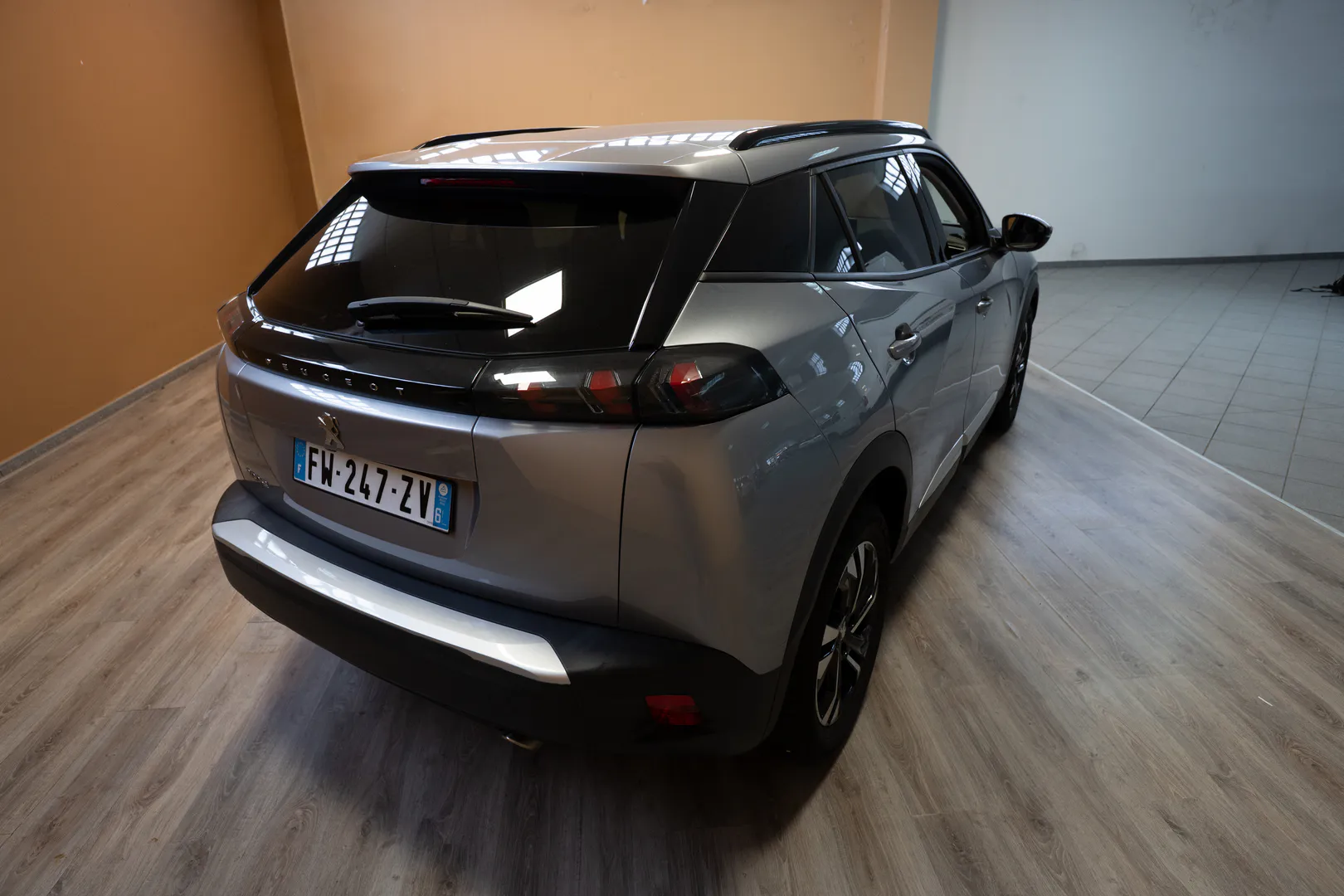 
								Peugeot 2008 lleno									