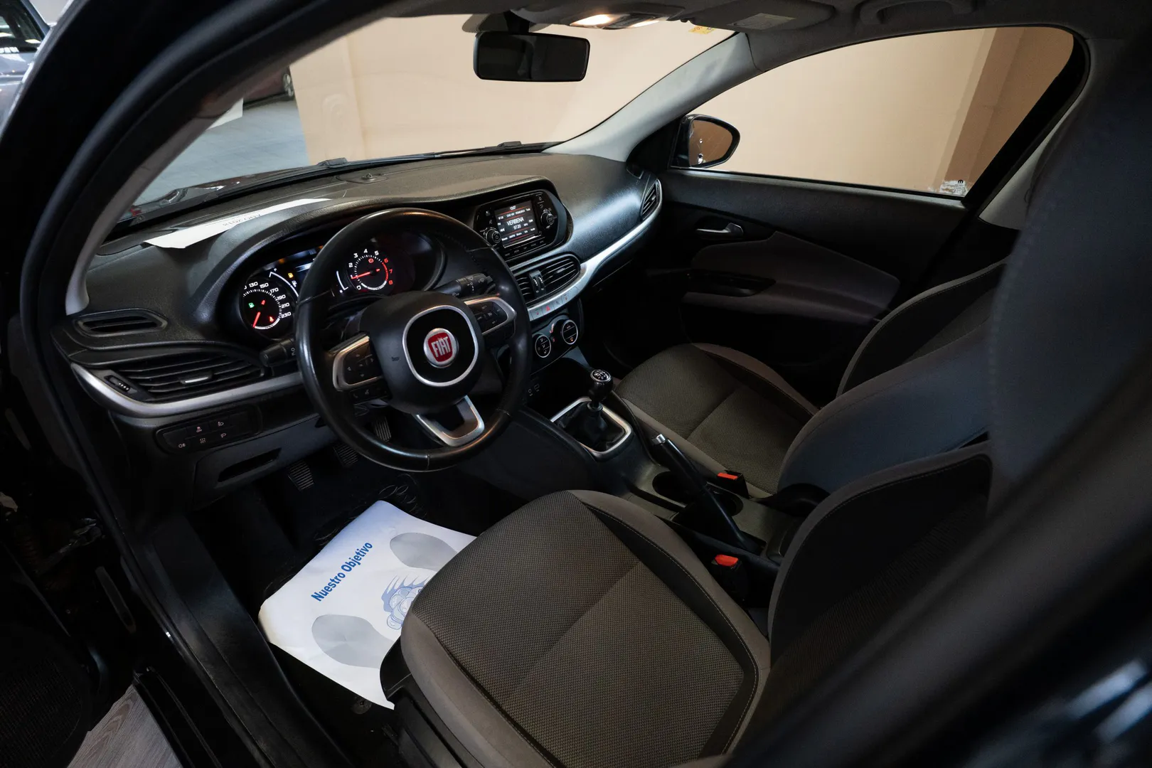 
								Fiat Tipo lleno									