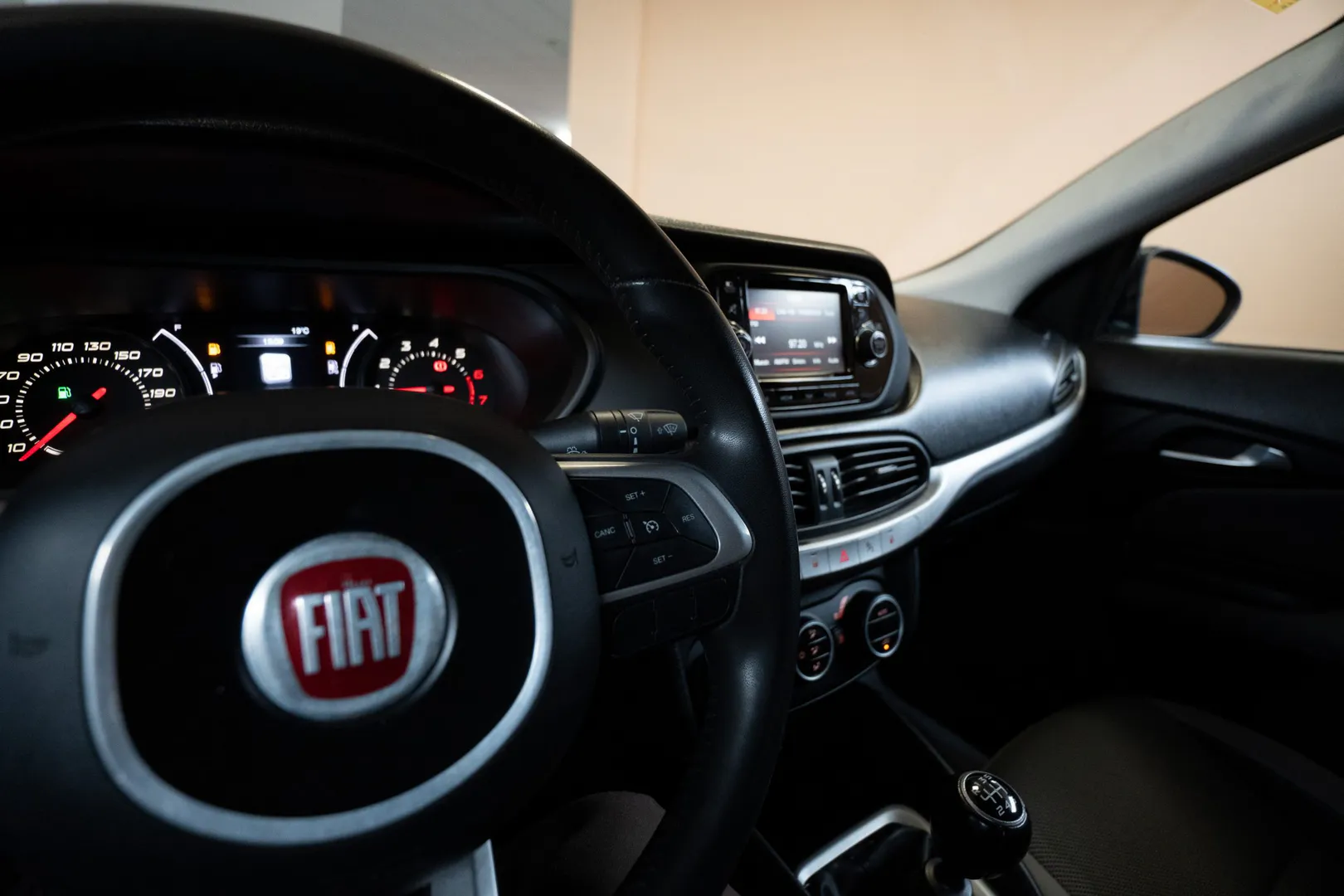 
								Fiat Tipo lleno									