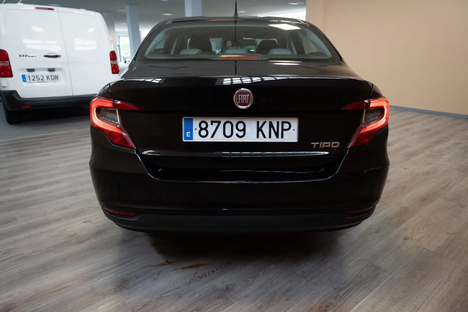 
								Fiat Tipo lleno									