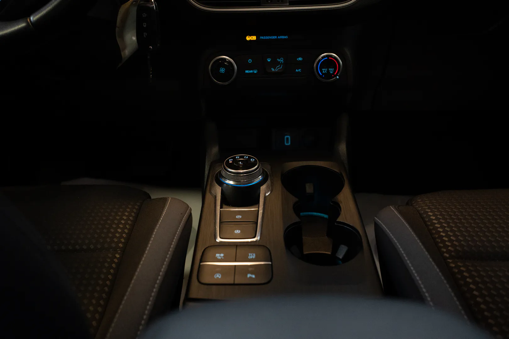 
								Ford Focus lleno									