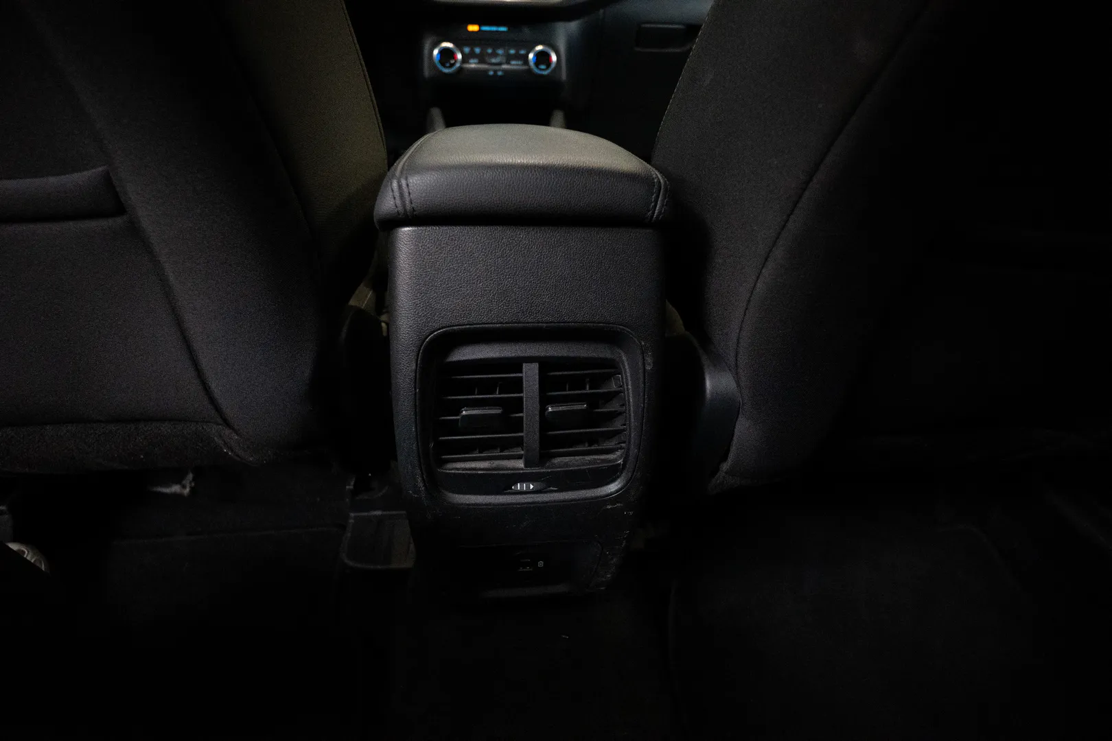 
								Ford Kuga lleno									