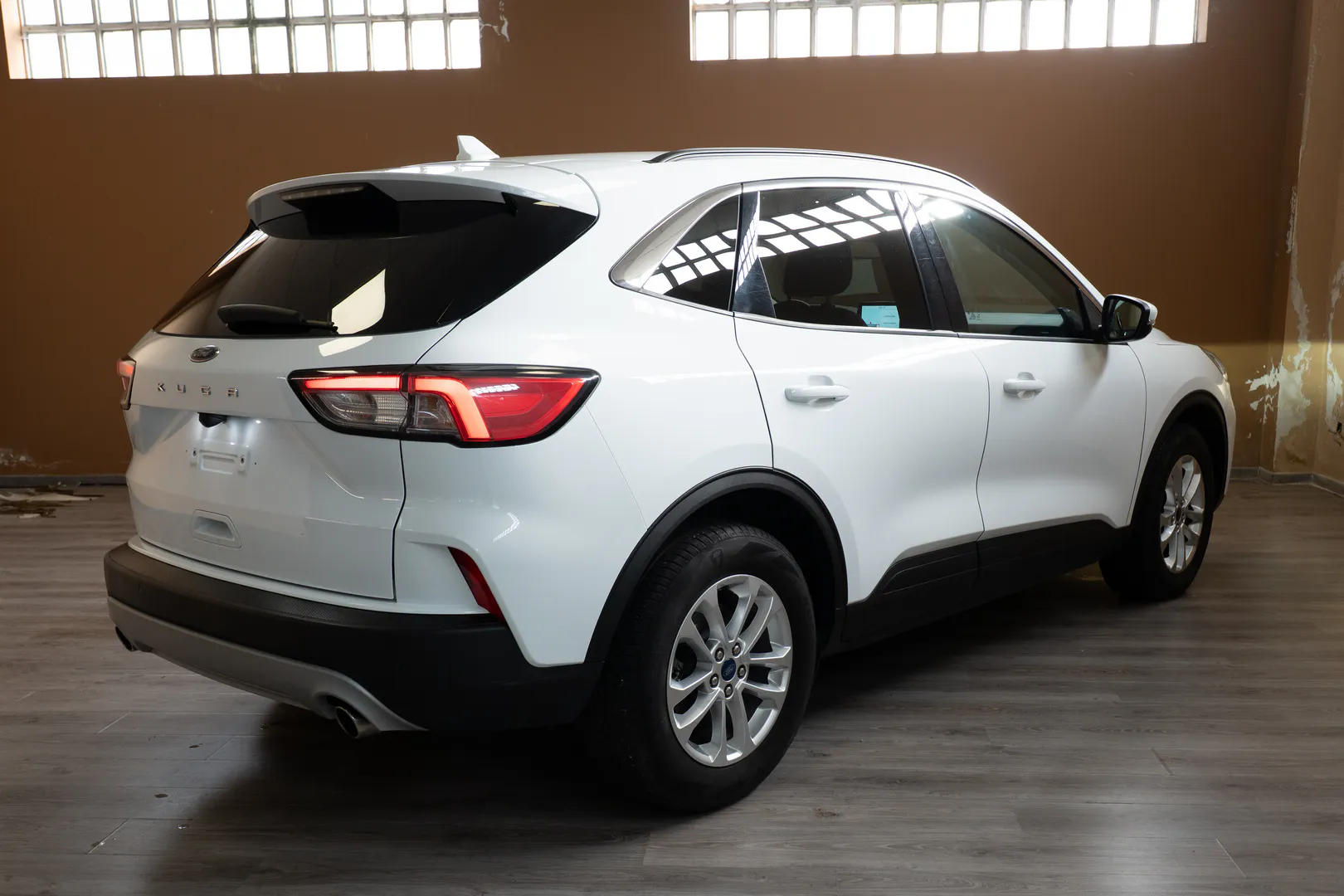 
								Ford Kuga lleno									
