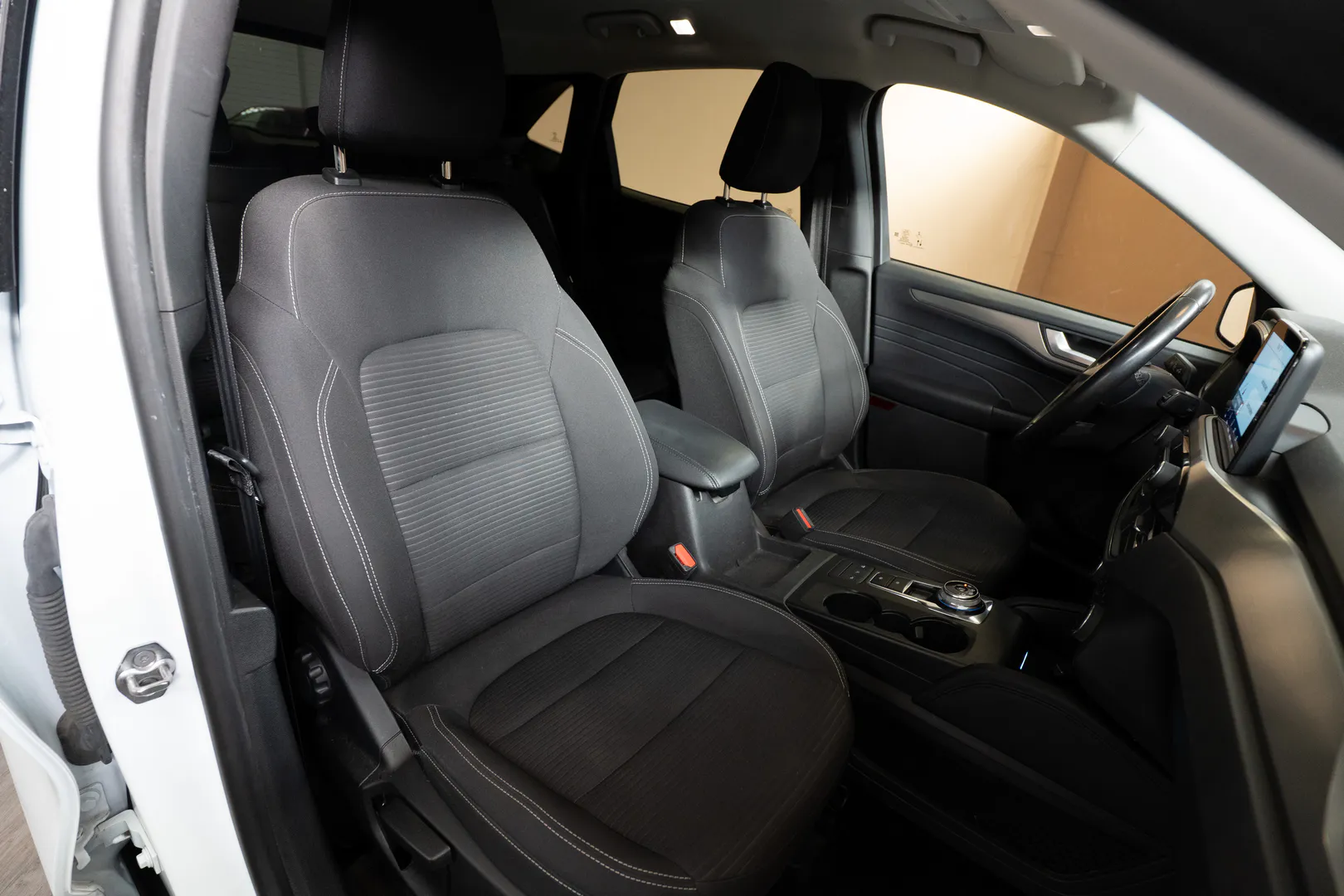 
								Ford Kuga lleno									