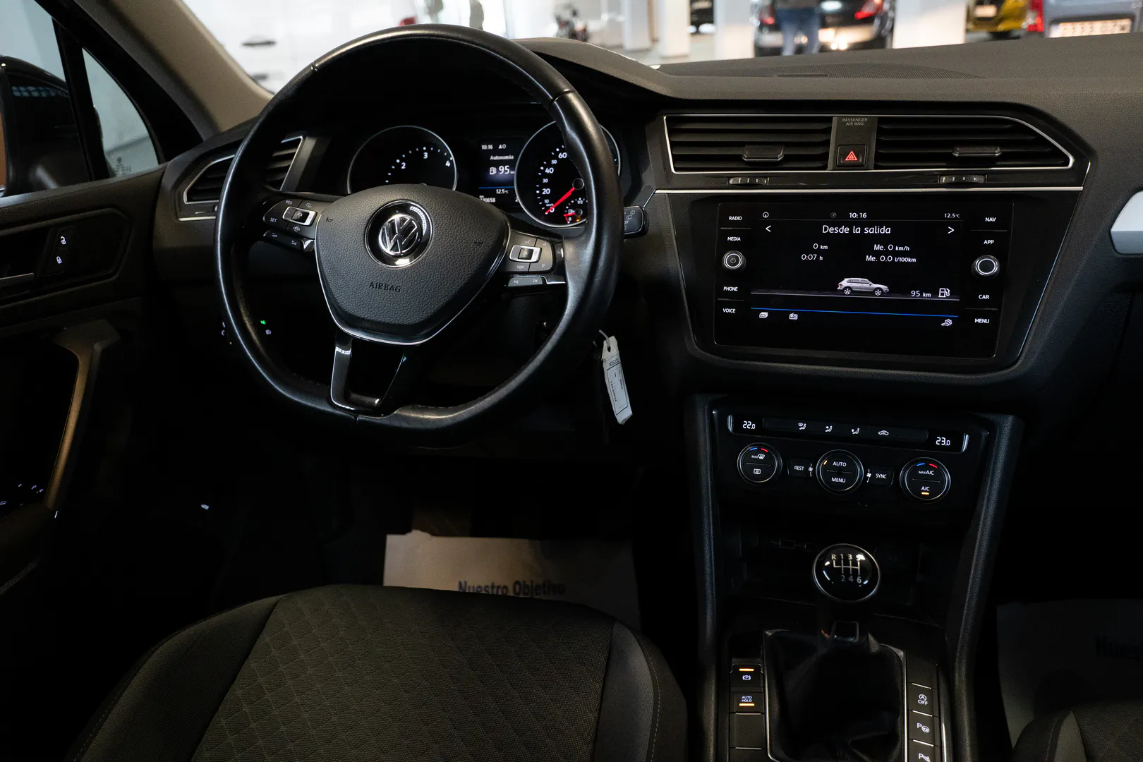 
								Volkswagen Tiguan lleno									