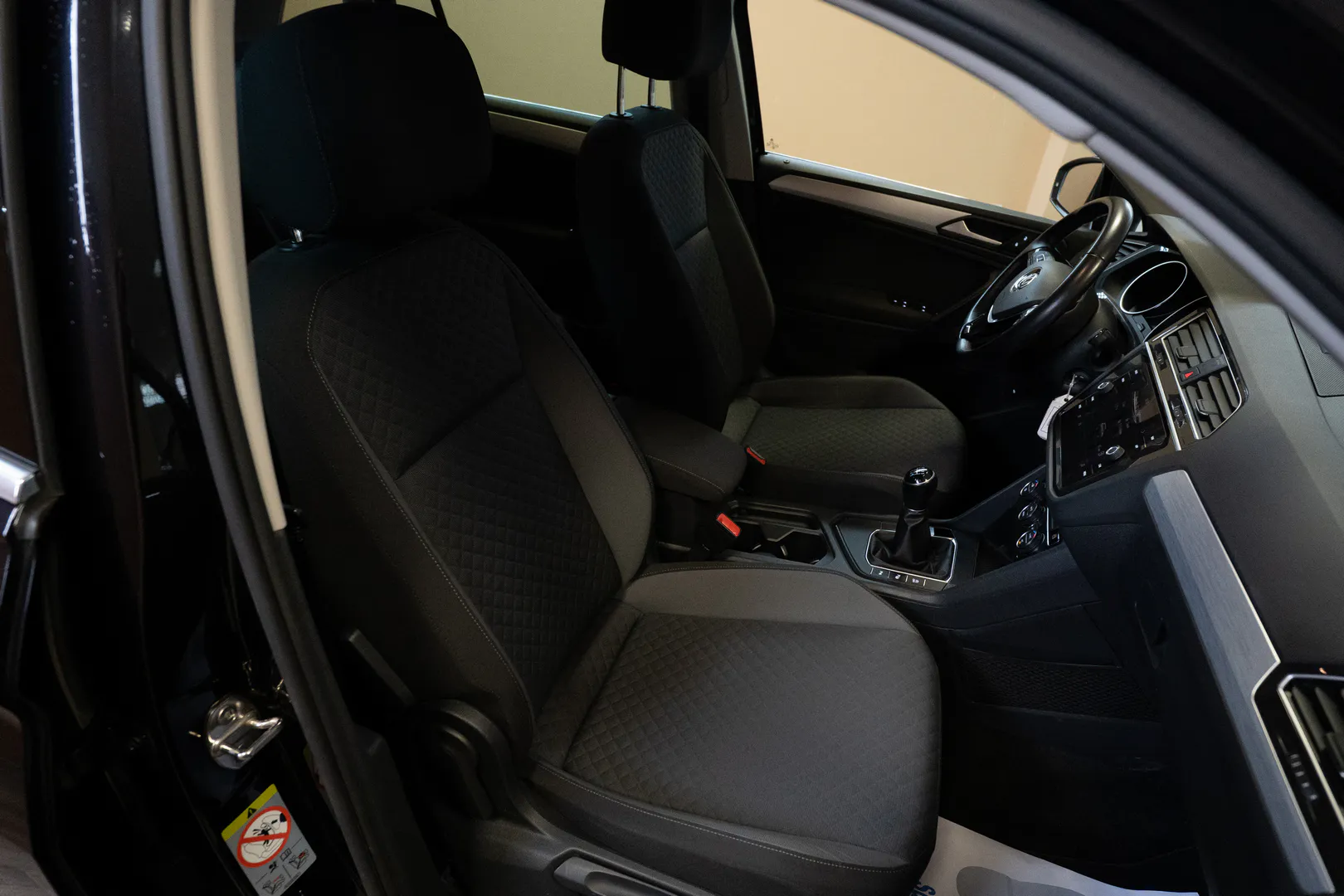 
								Volkswagen Tiguan lleno									