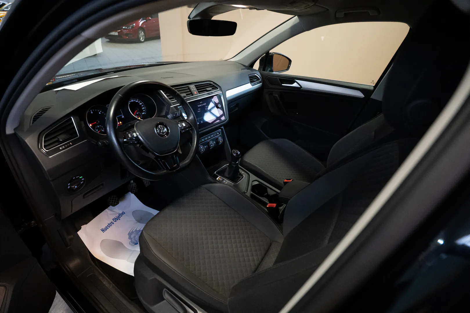 
								Volkswagen Tiguan lleno									