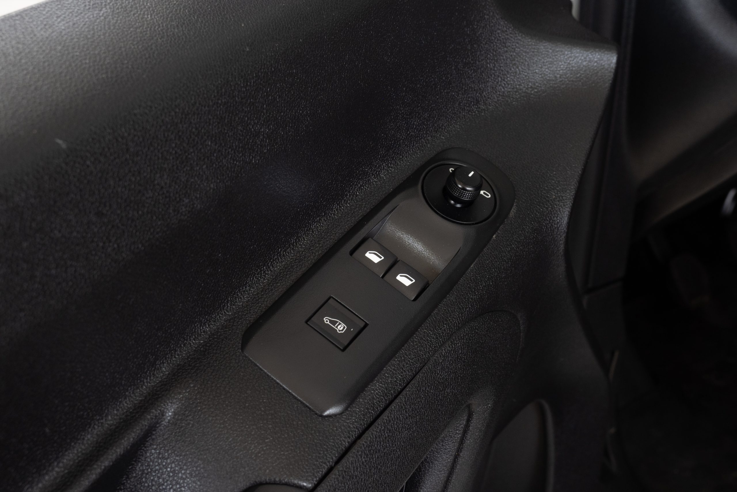 
								CITROEN BERLINGO lleno									