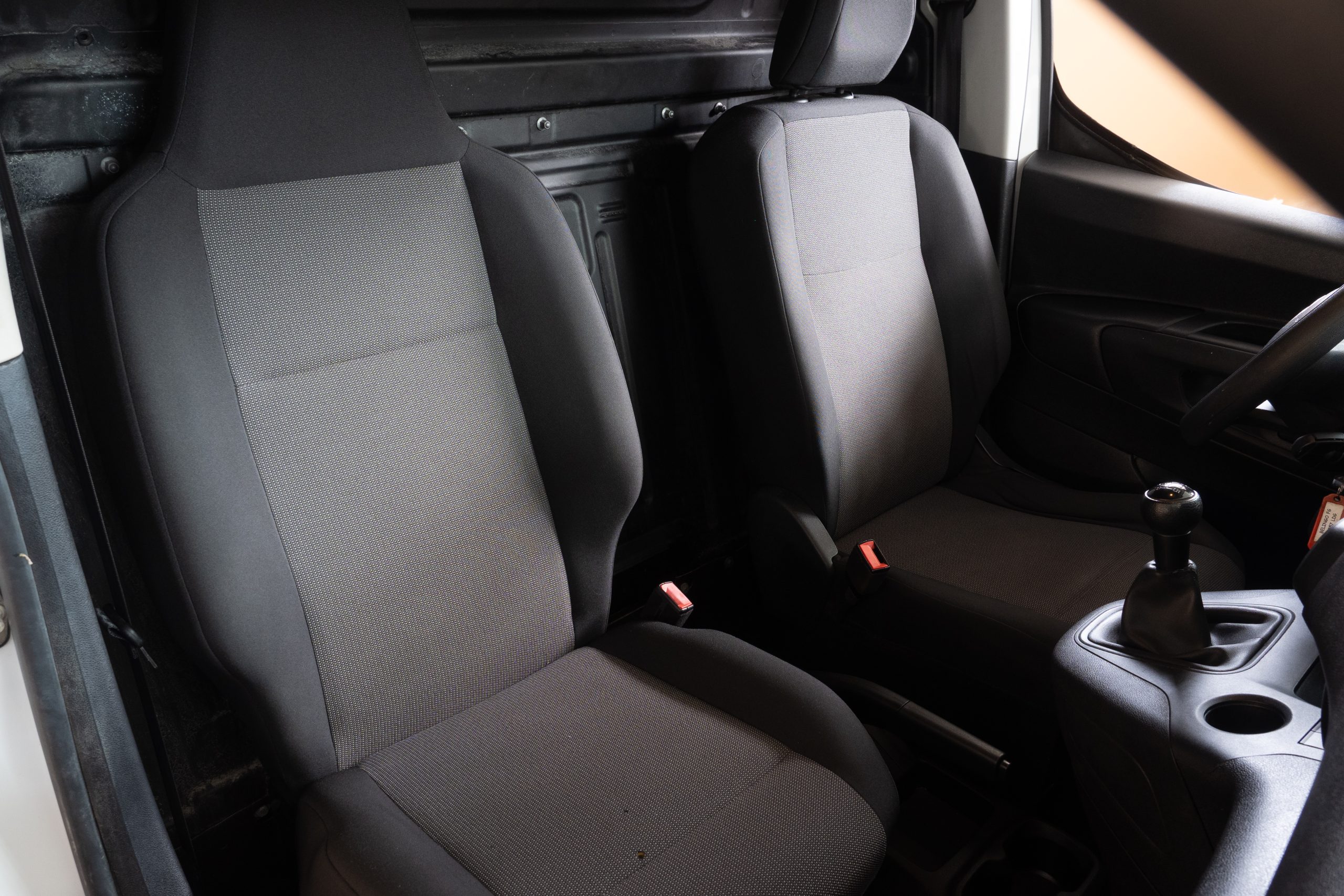 
								CITROEN BERLINGO lleno									