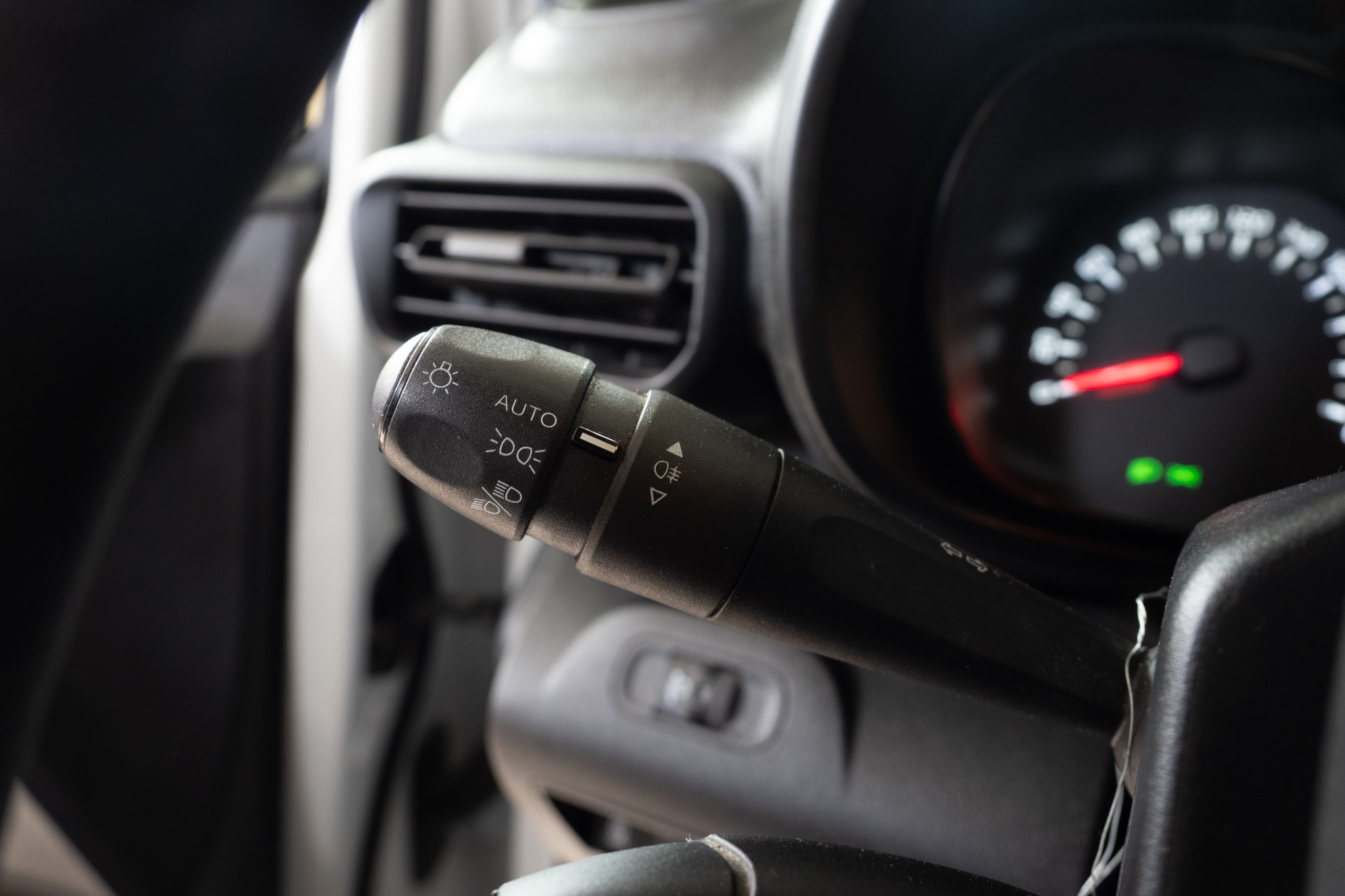 
								CITROEN BERLINGO lleno									