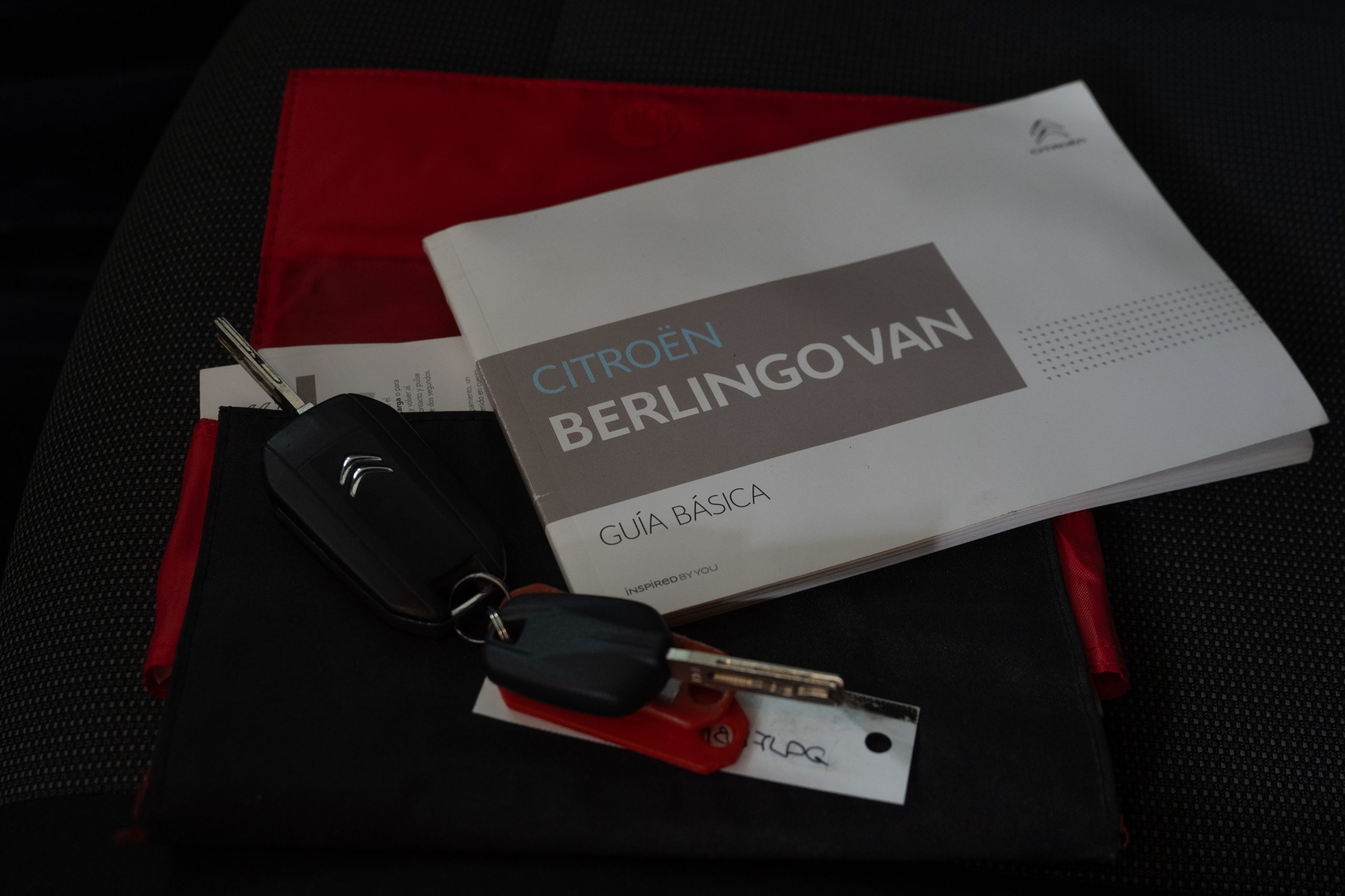 
								CITROEN BERLINGO lleno									