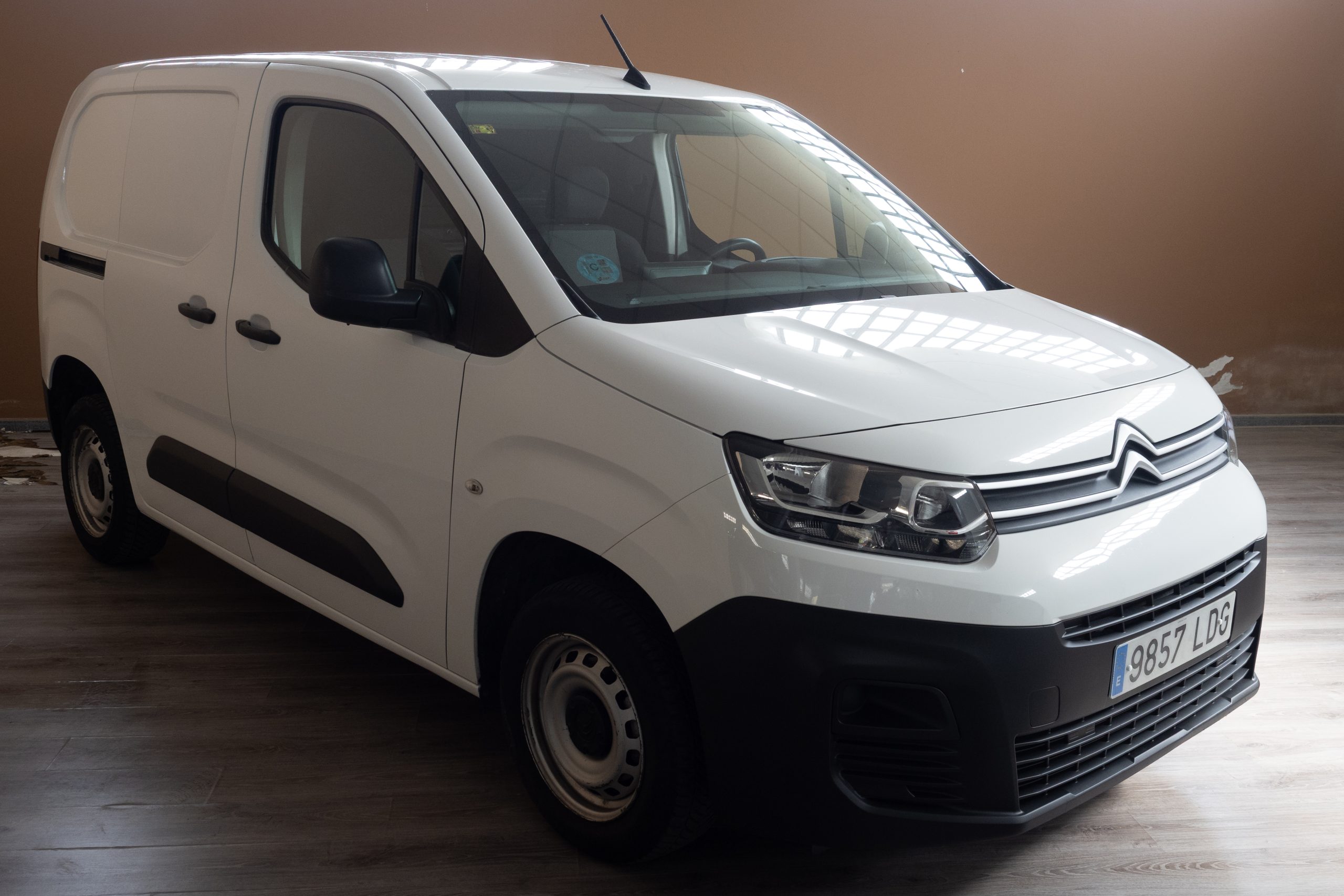 
								CITROEN BERLINGO lleno									