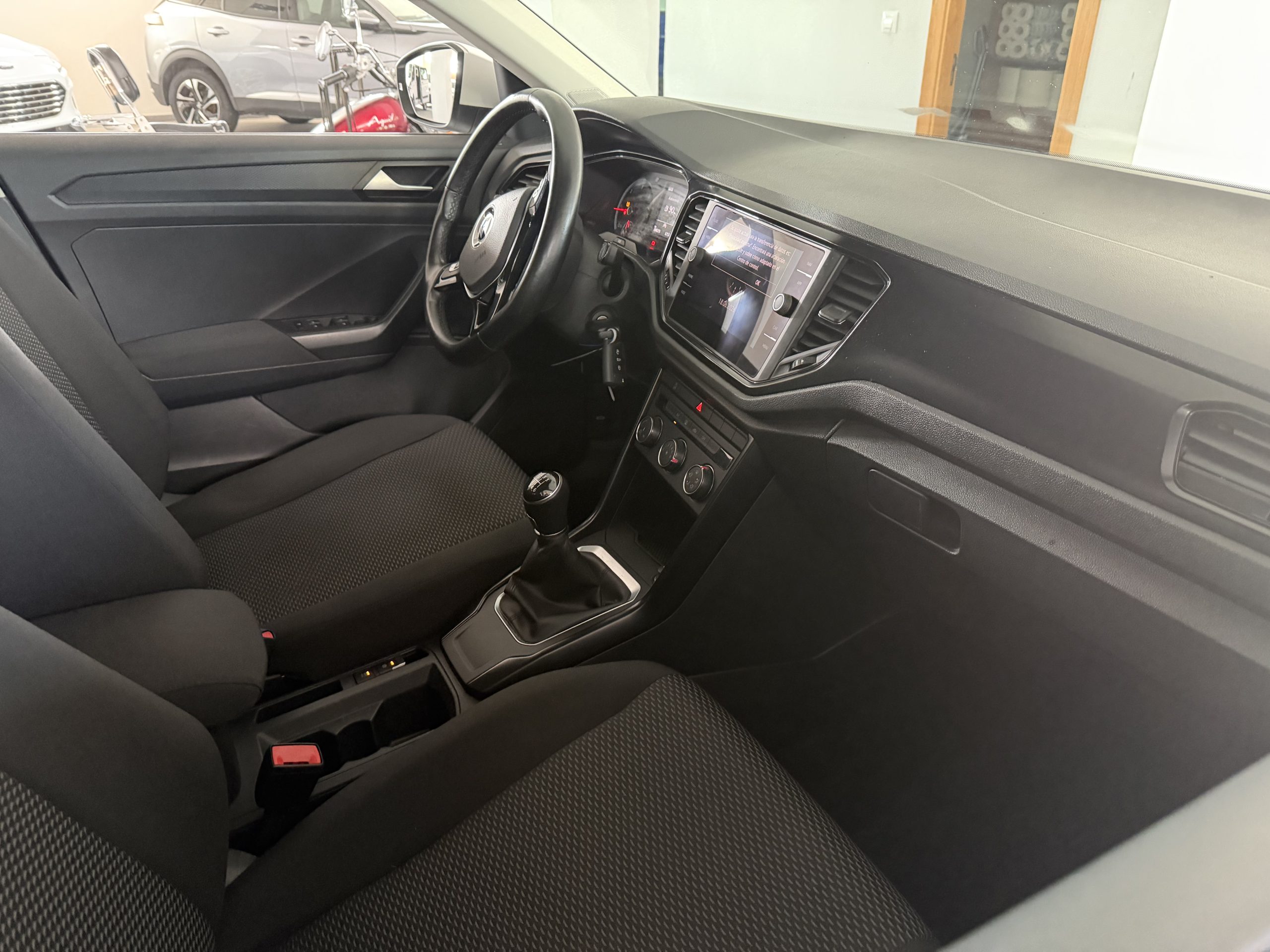 VOLKSWAGEN T-ROC 2.0 TDI 116