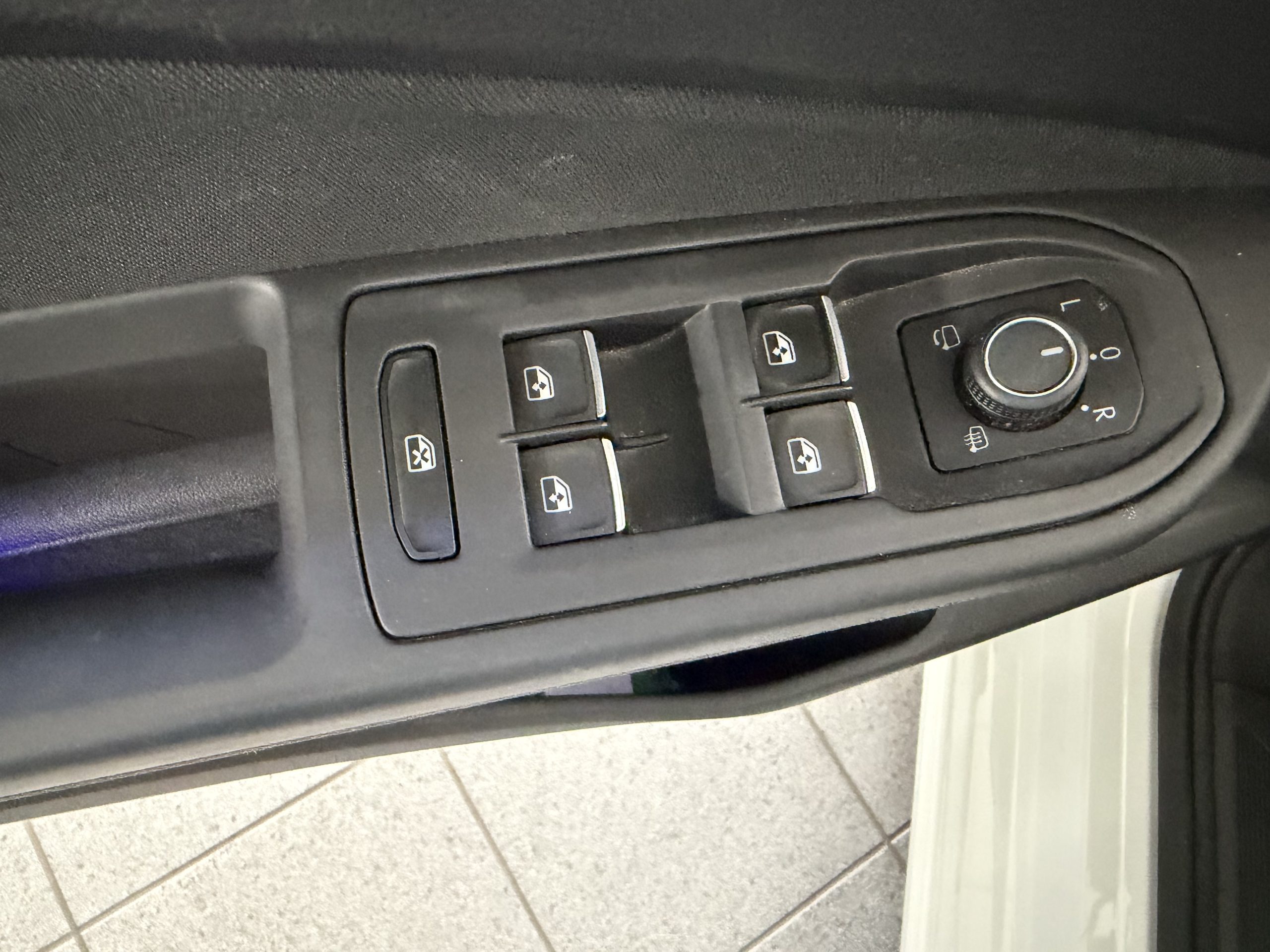 VOLKSWAGEN GOLF 2.0 TDI 116