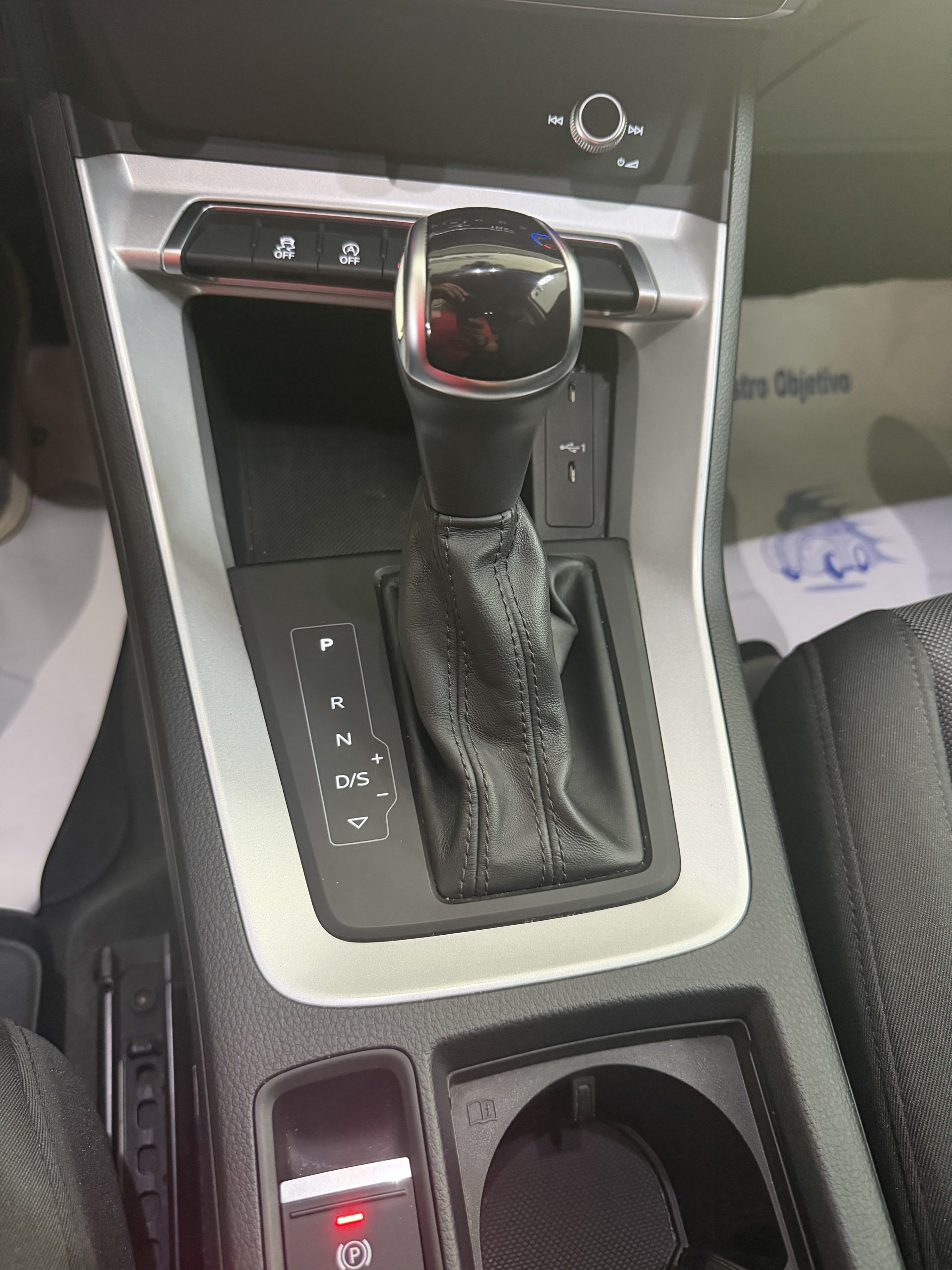 
								AUDI Q3 2.0 TDI 150 lleno									